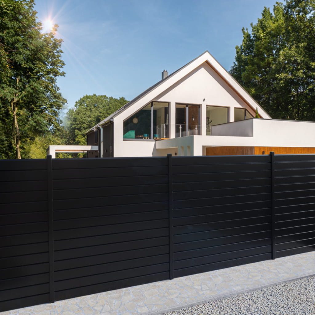 Kit clôture aluminium lames persiennes Noir RAL9005